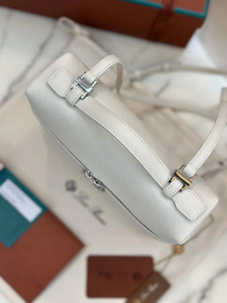 Loro Piana 23.5 Extra Pocket