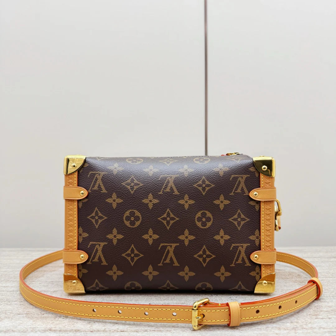 Yan Bagaj - Glimmer of Luxury