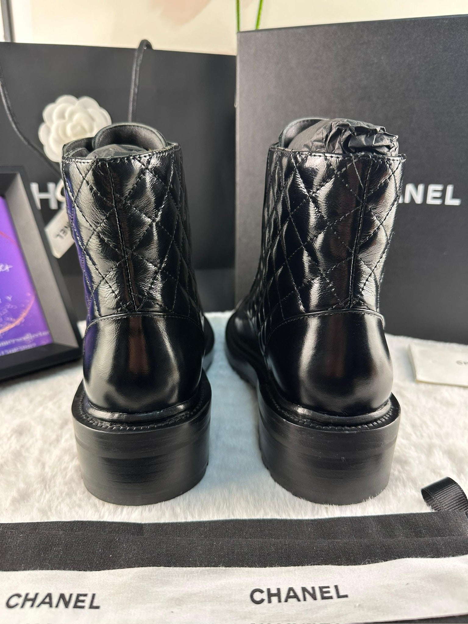 Chanel S24 Kısa Botlar - Glimmer of Luxury