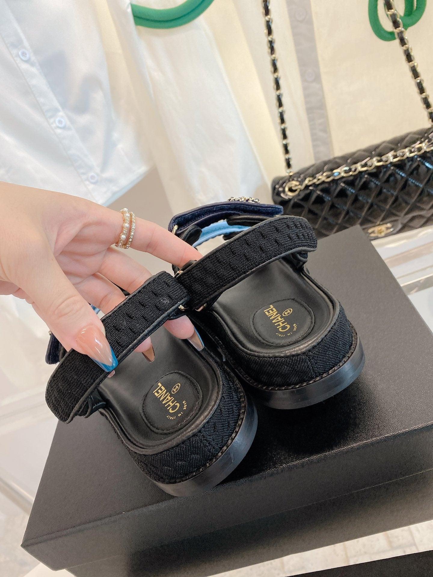 Chanel Çoklu Renk Siyah Örme Kumaş Baba Sandalet - Glimmer of Luxury