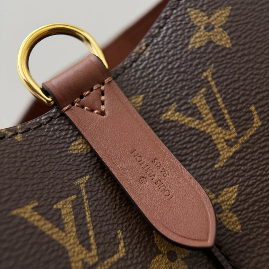 NÉONOÉ - Glimmer of Luxury