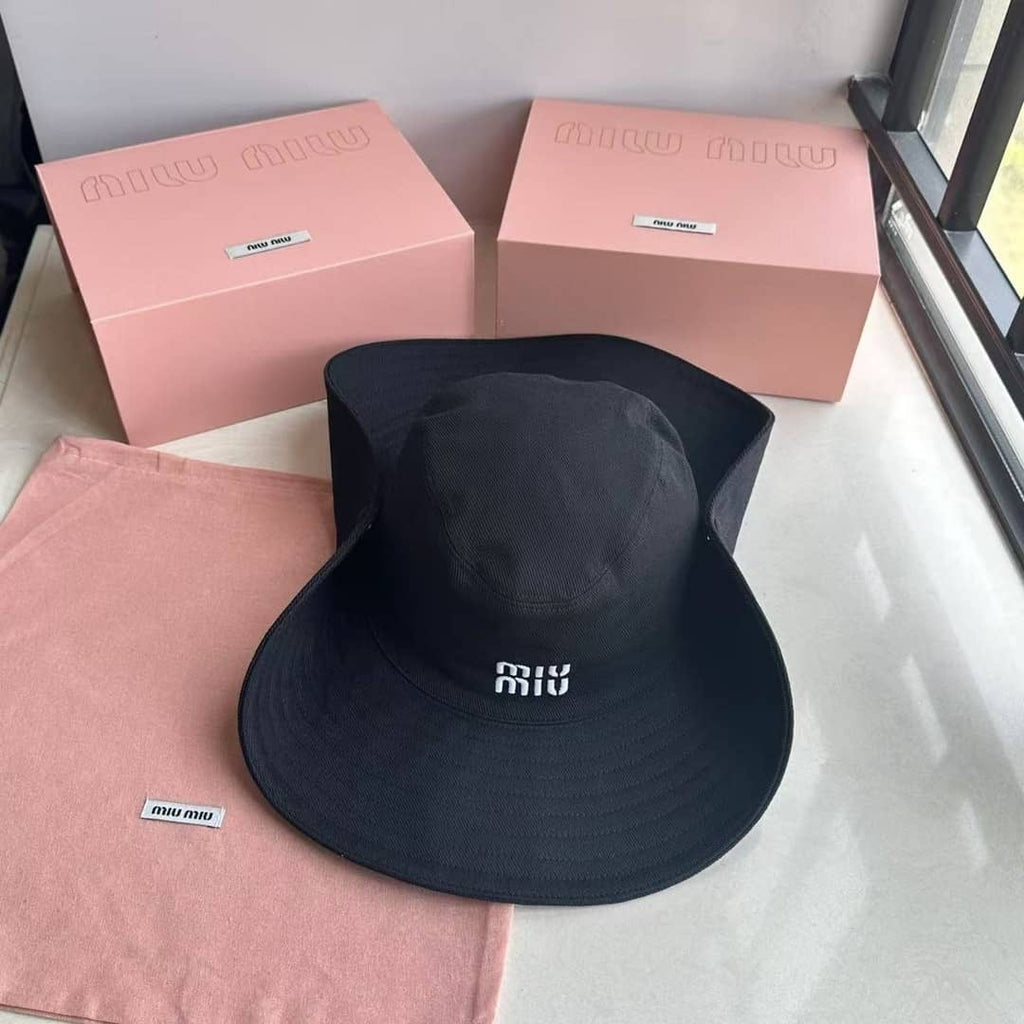 Miu Miu Kovboy Şapkası