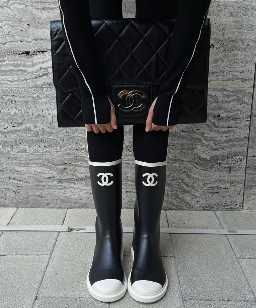 Chanel Yağmur Botları - Siyah/Beyaz