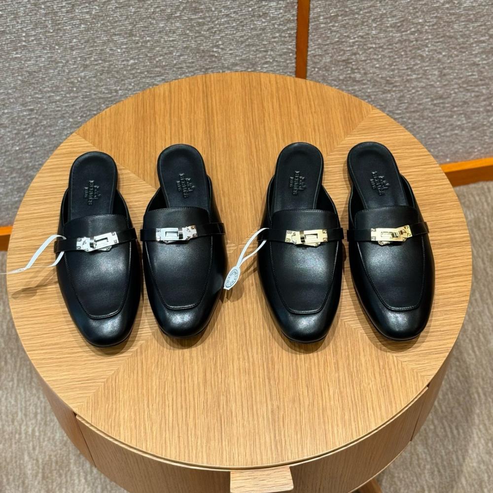 Hermès Oran Sandals Gray Argent