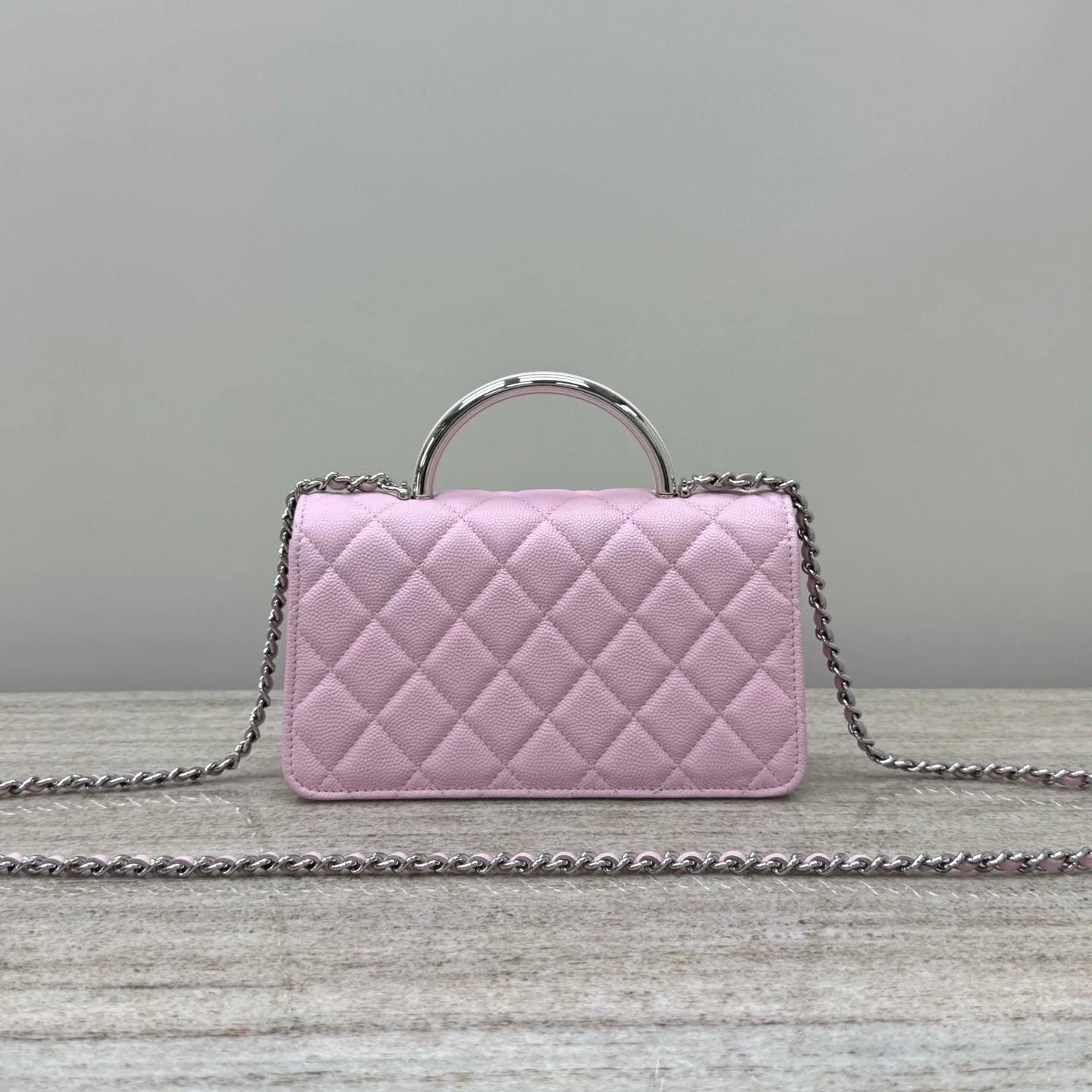 Chanel 25C Chain Handbag 