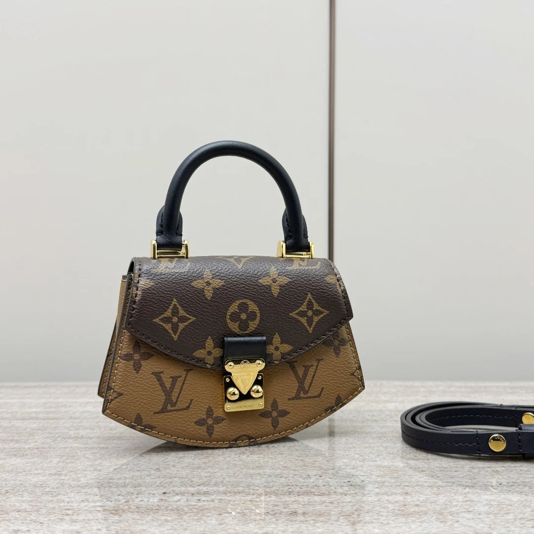 Pico tilsitt LV - Glimmer of Luxury