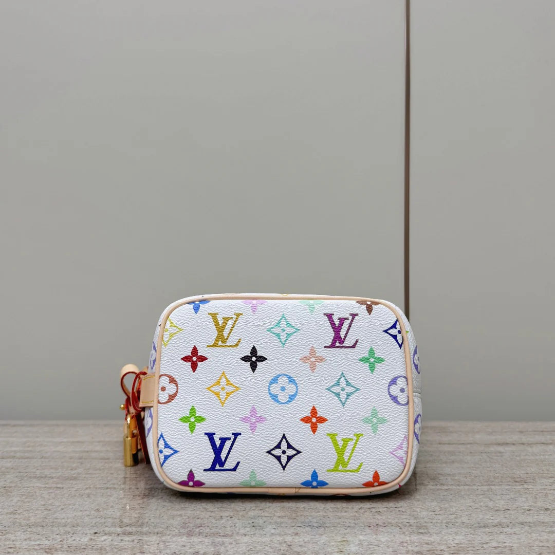 Alinbb - Glimmer of Luxury