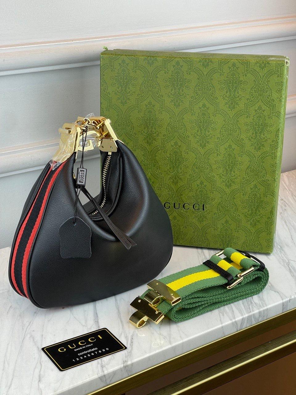 GUCCI Dokuma Askılı Deriden Yapılmış Ataşe Omuz Çantası - Glimmer of Luxury