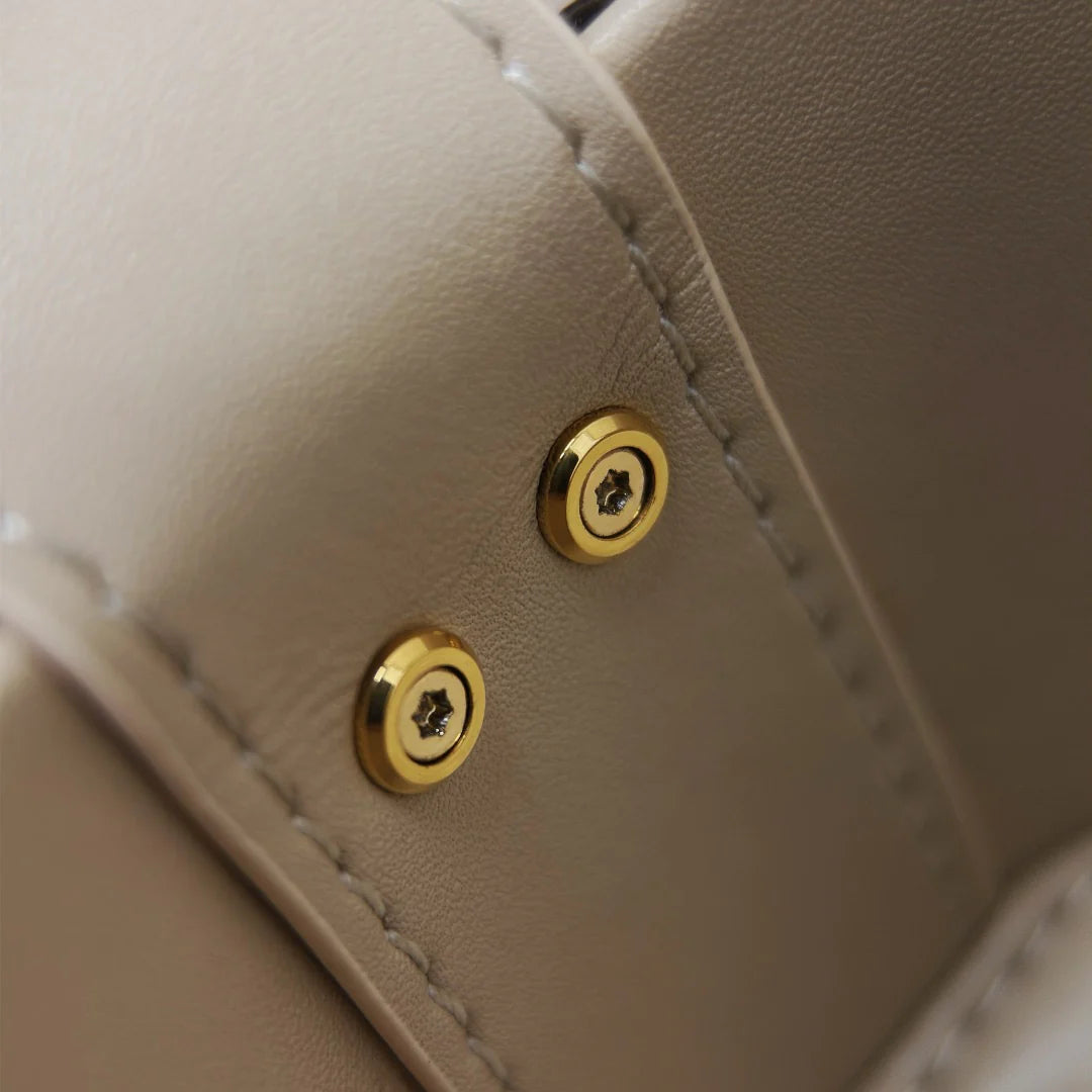 Onthego BB - Glimmer of Luxury