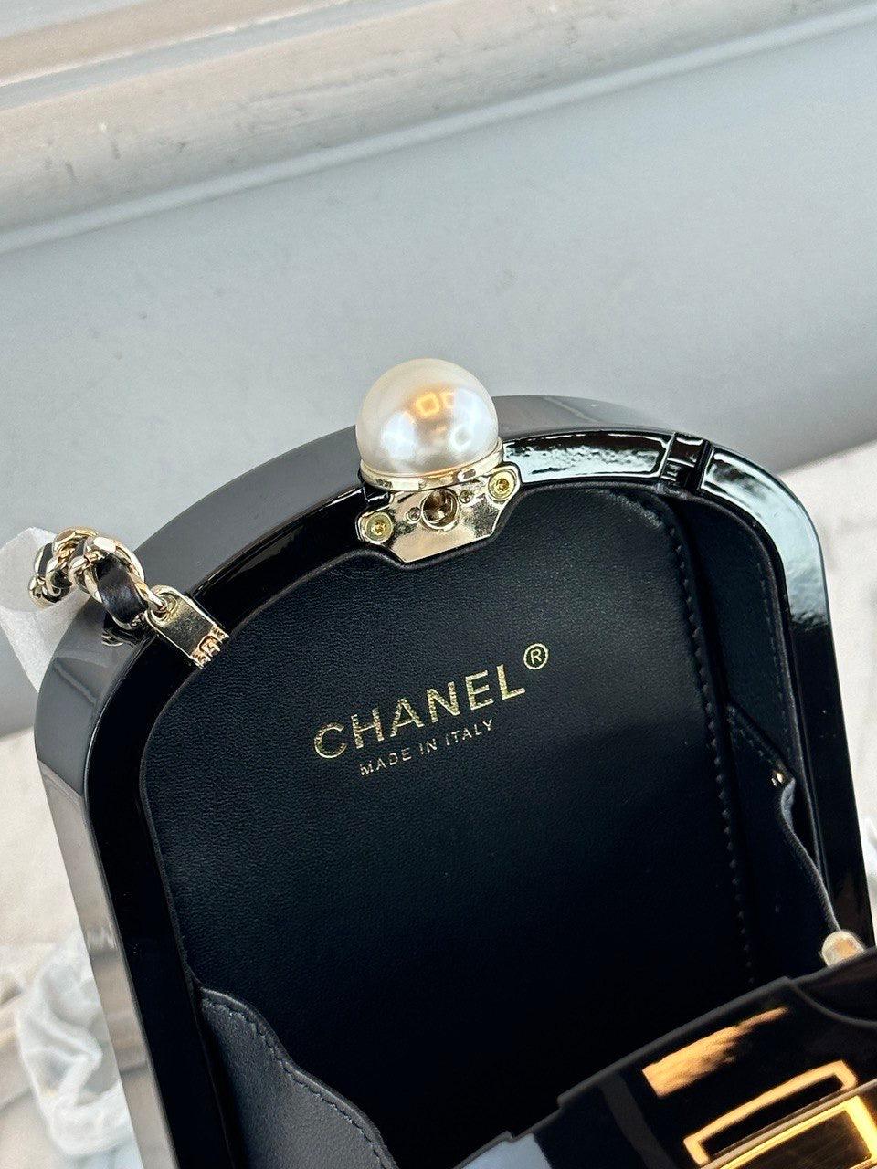 Chanel Nadir Chanel Minaudiere Casino Slot Makinesi - Glimmer of Luxury