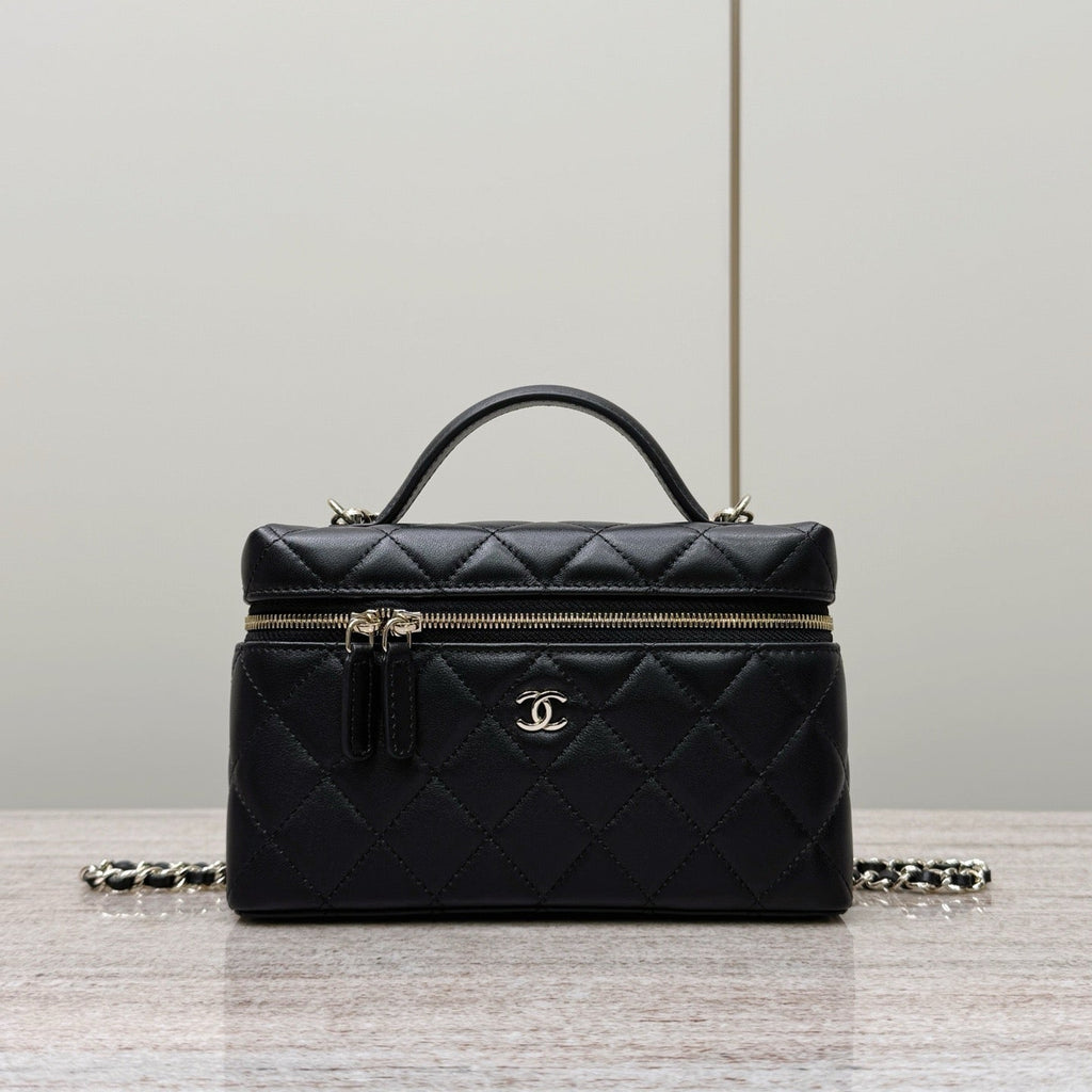 Chanel 25C Makyaj Çantası - Glimmer of Luxury