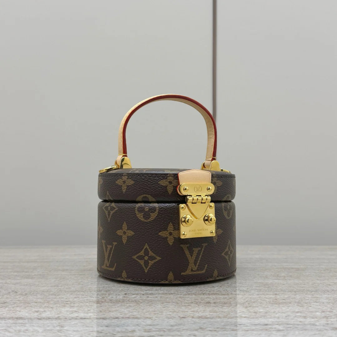 Onthego BB - Glimmer of Luxury