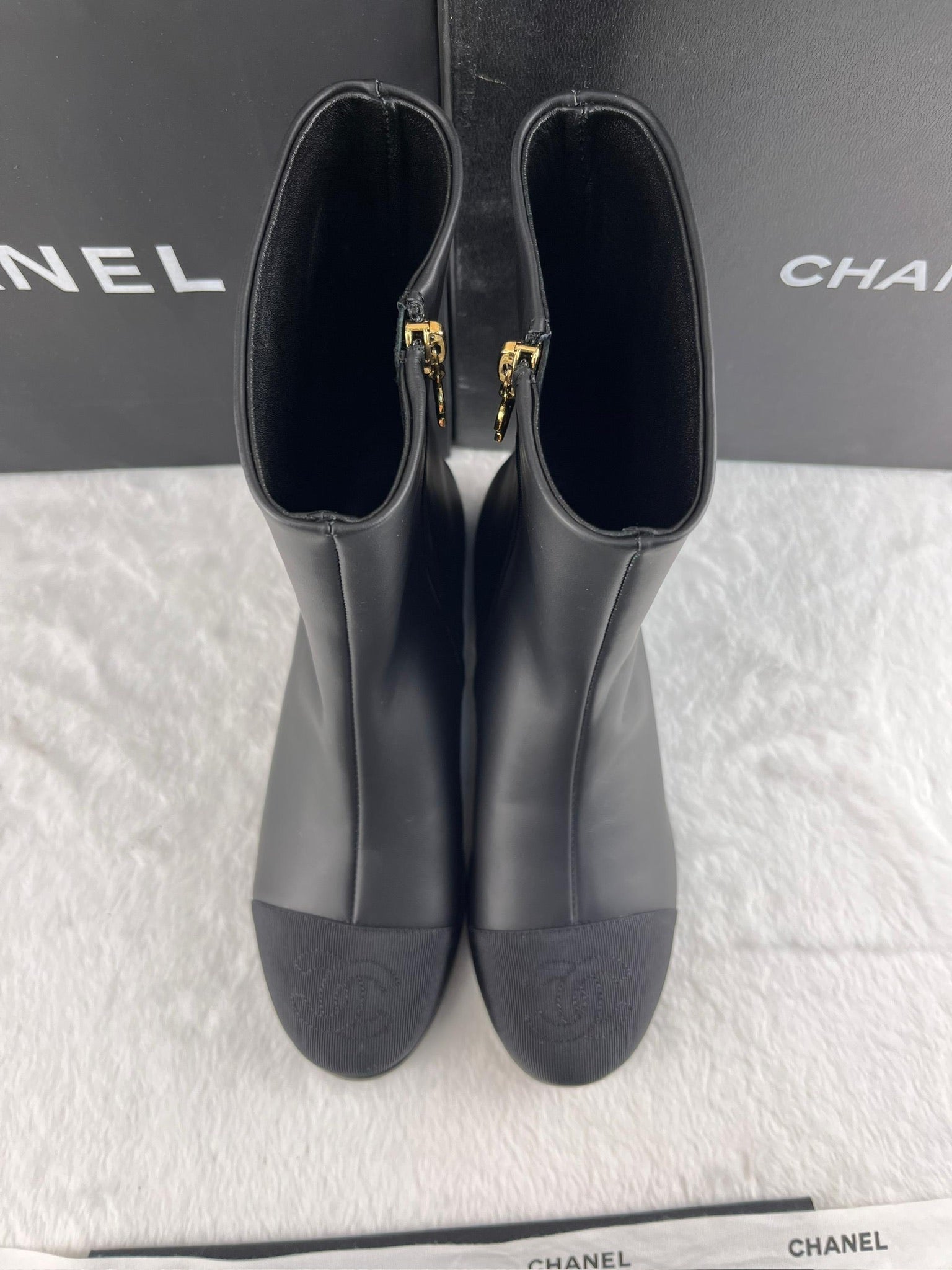 S24 Kısa Botlar - Glimmer of Luxury