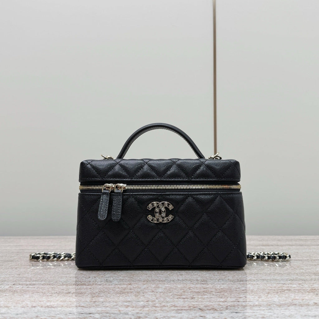 Chanel 25C Makyaj Çantası - Glimmer of Luxury