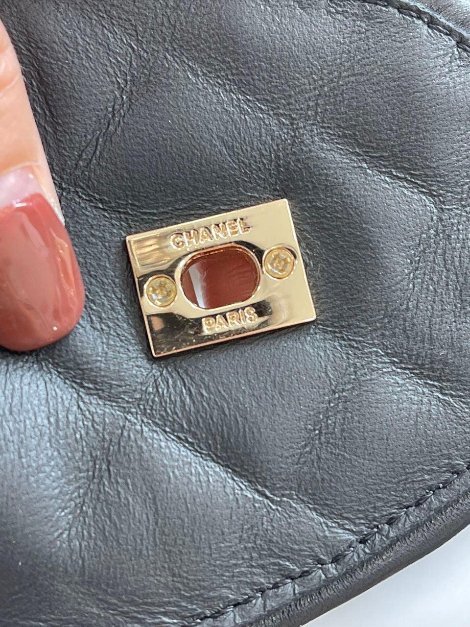 Chanel CC Dönüş Kilitli Deri Kapitone Siyah Loafer - Glimmer of Luxury