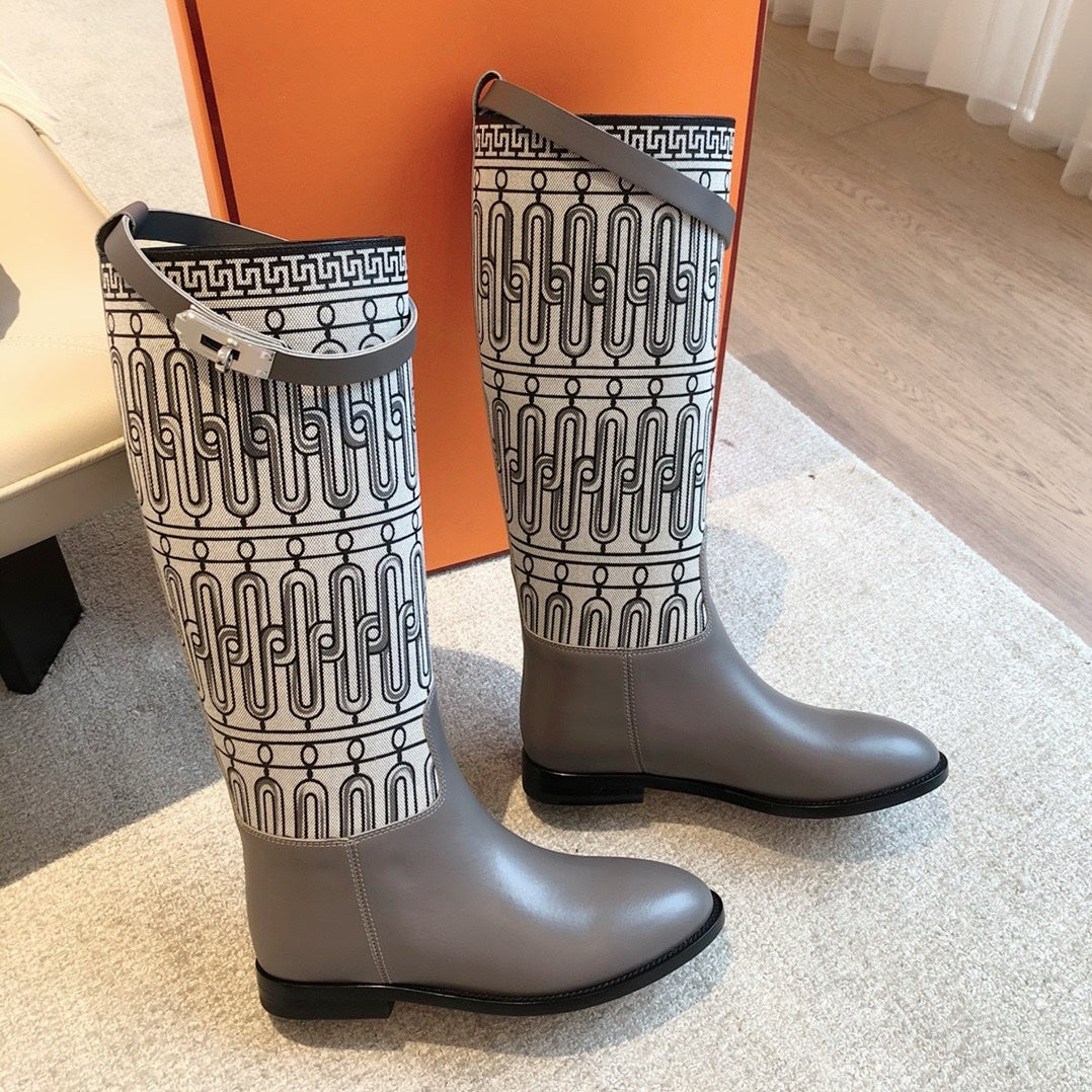 Hermès Zıplayan Botlar - Glimmer of Luxury