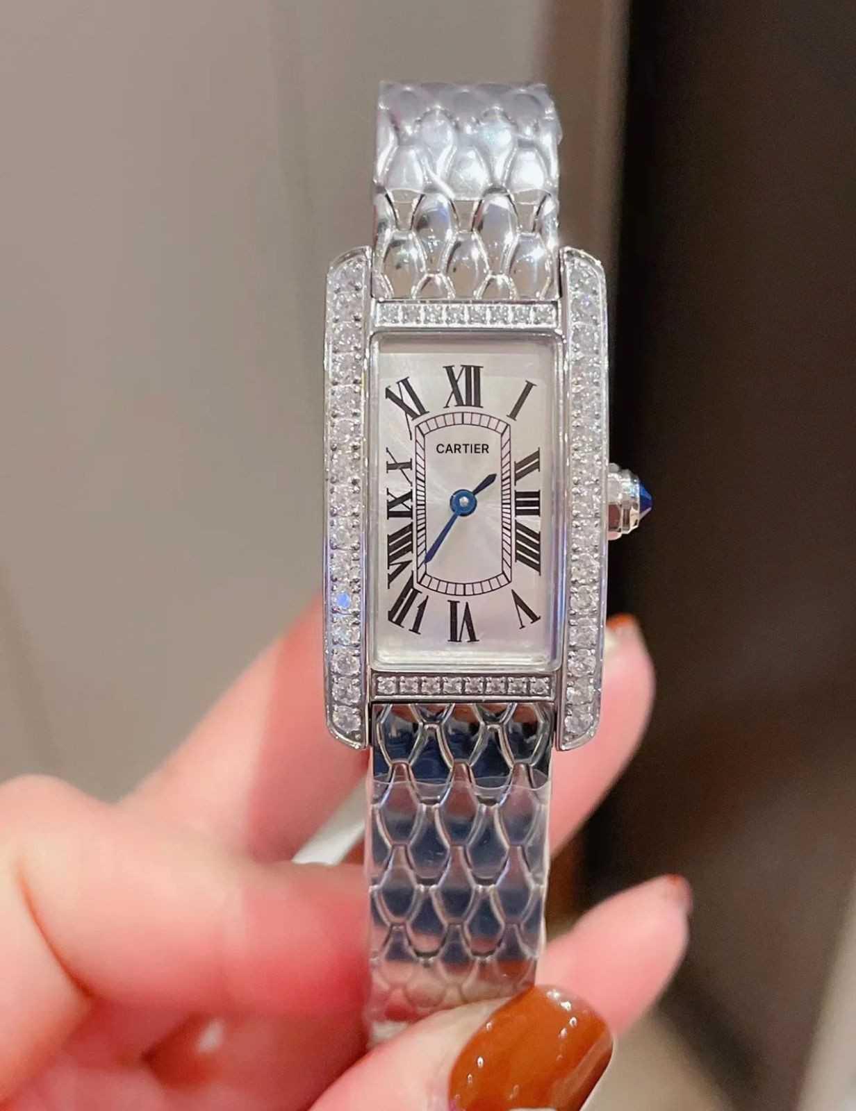 Tank Americaine Cartier Bayan Saat - Glimmer of Luxury