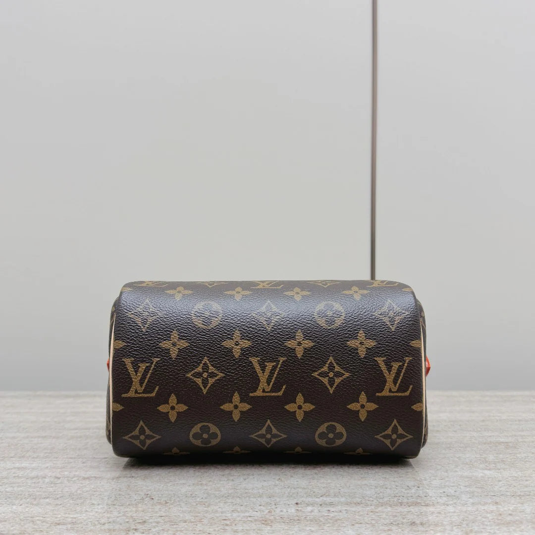 Speedy 20 - Glimmer of Luxury