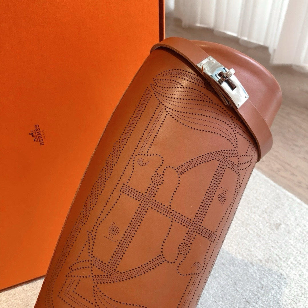 Hermès Zıplayan Botlar - Glimmer of Luxury