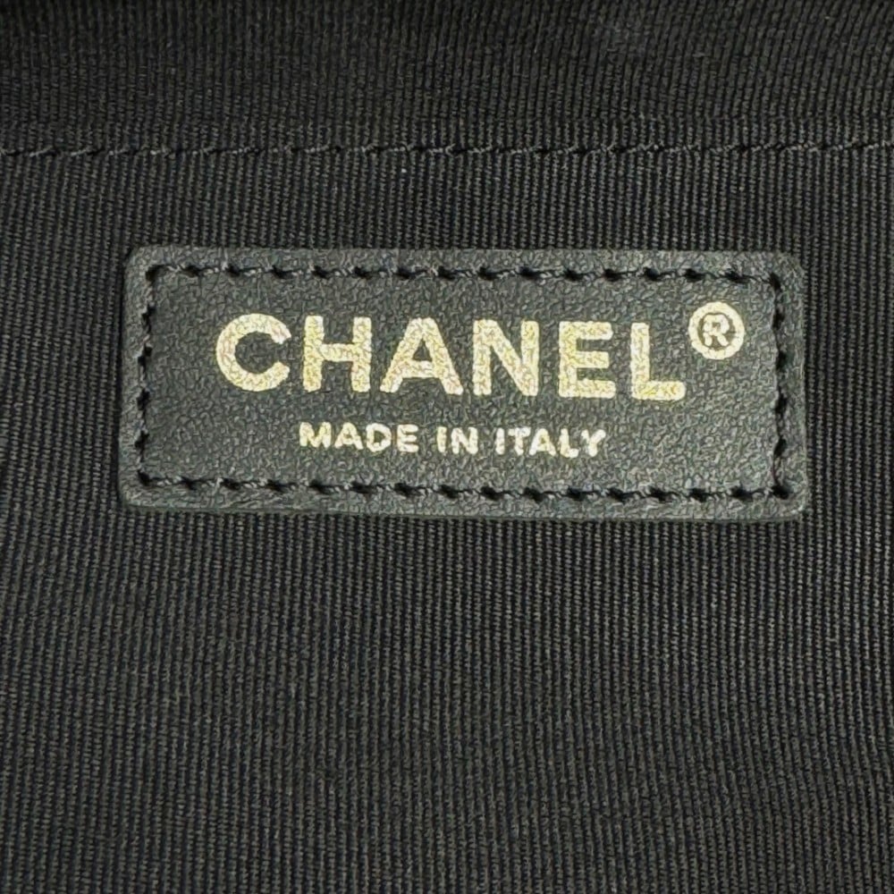 Chanel Siyah Havyar Deri Sırt Çantası - Glimmer of Luxury