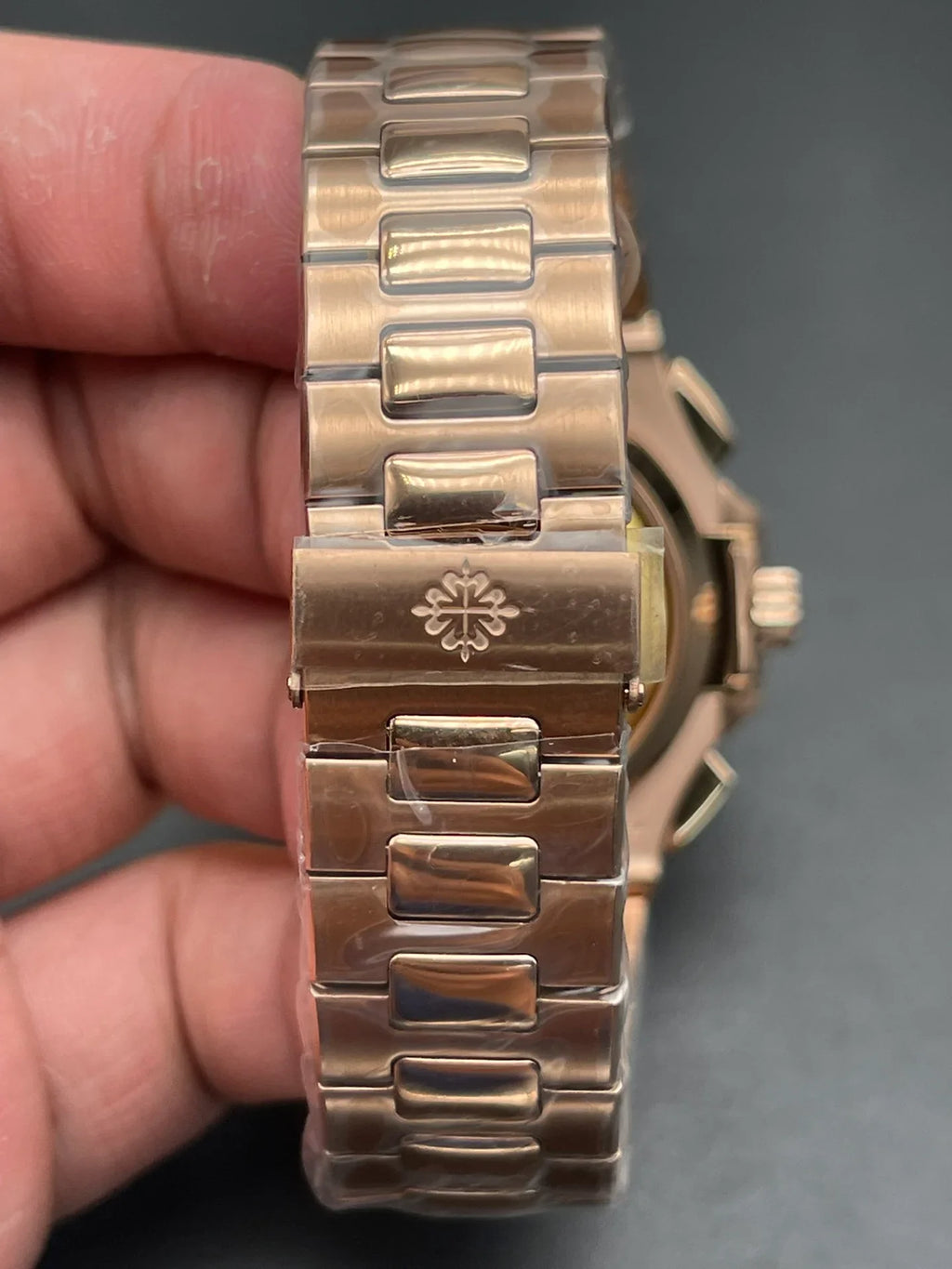 Patek Philippe 5712 PPF V2 Pembe Altın - Glimmer of Luxury