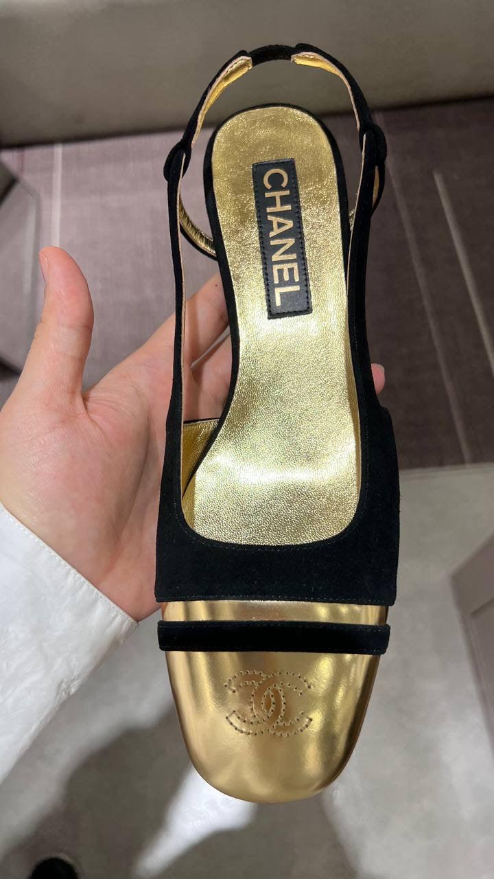 Chanel Arkadan Bağlamalı Topuklu Ayakkabı - Glimmer of Luxury