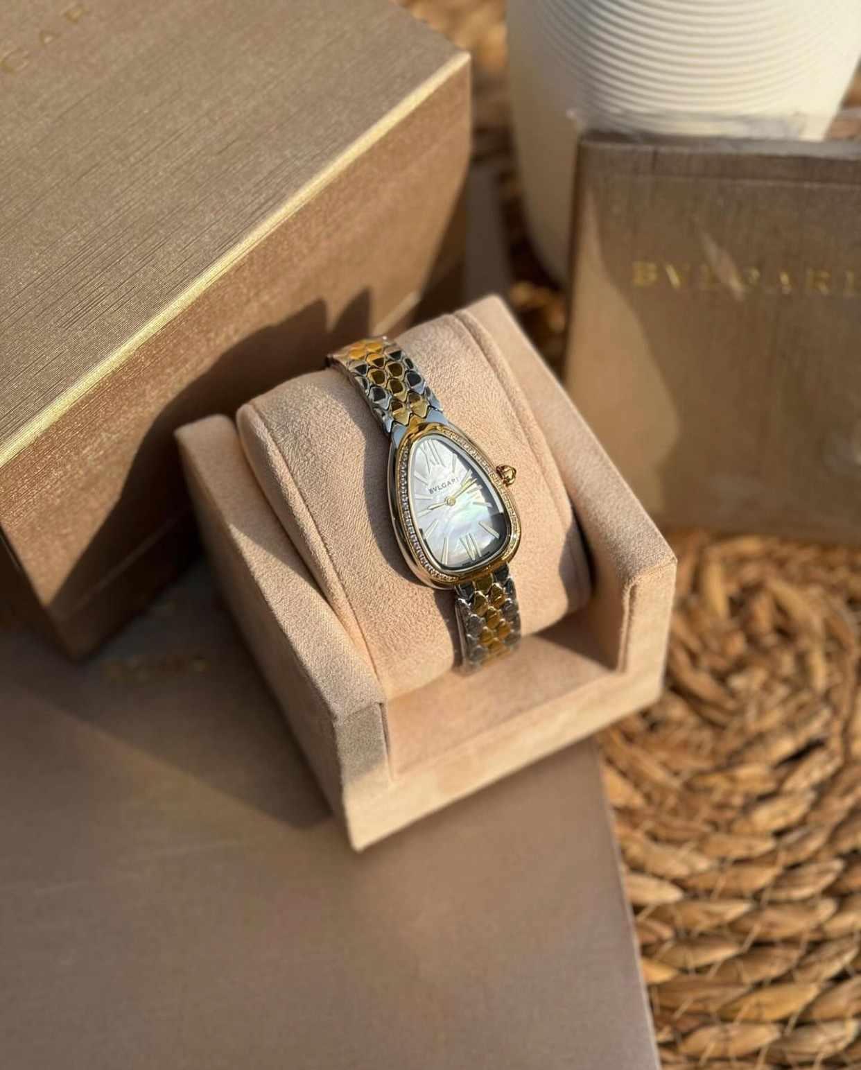 Bvlgari Serpenti Seduttori 33mm Bayan Saat - Glimmer of Luxury