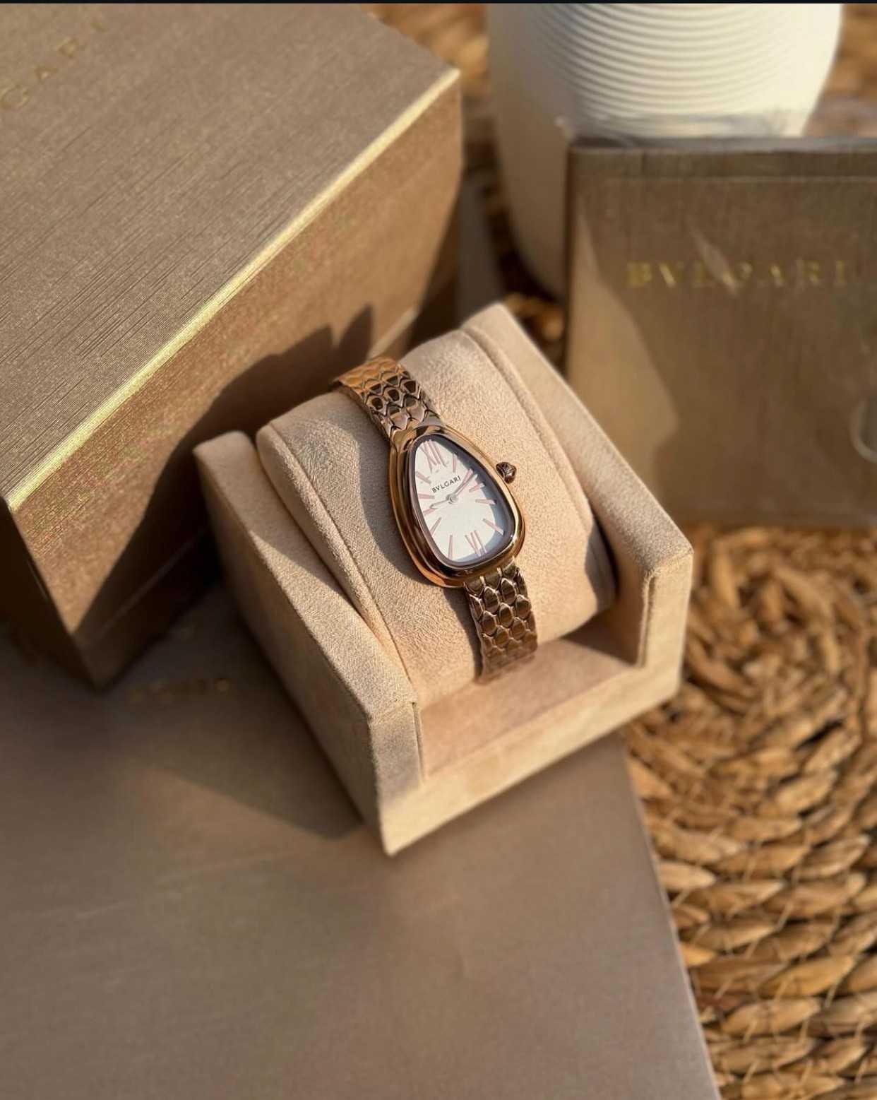 Bvlgari Serpenti Seduttori 33mm Bayan Saat - Glimmer of Luxury