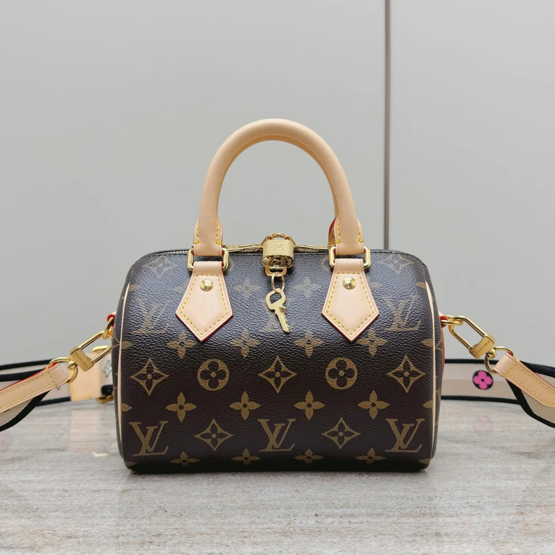 Speedy 20 - Glimmer of Luxury