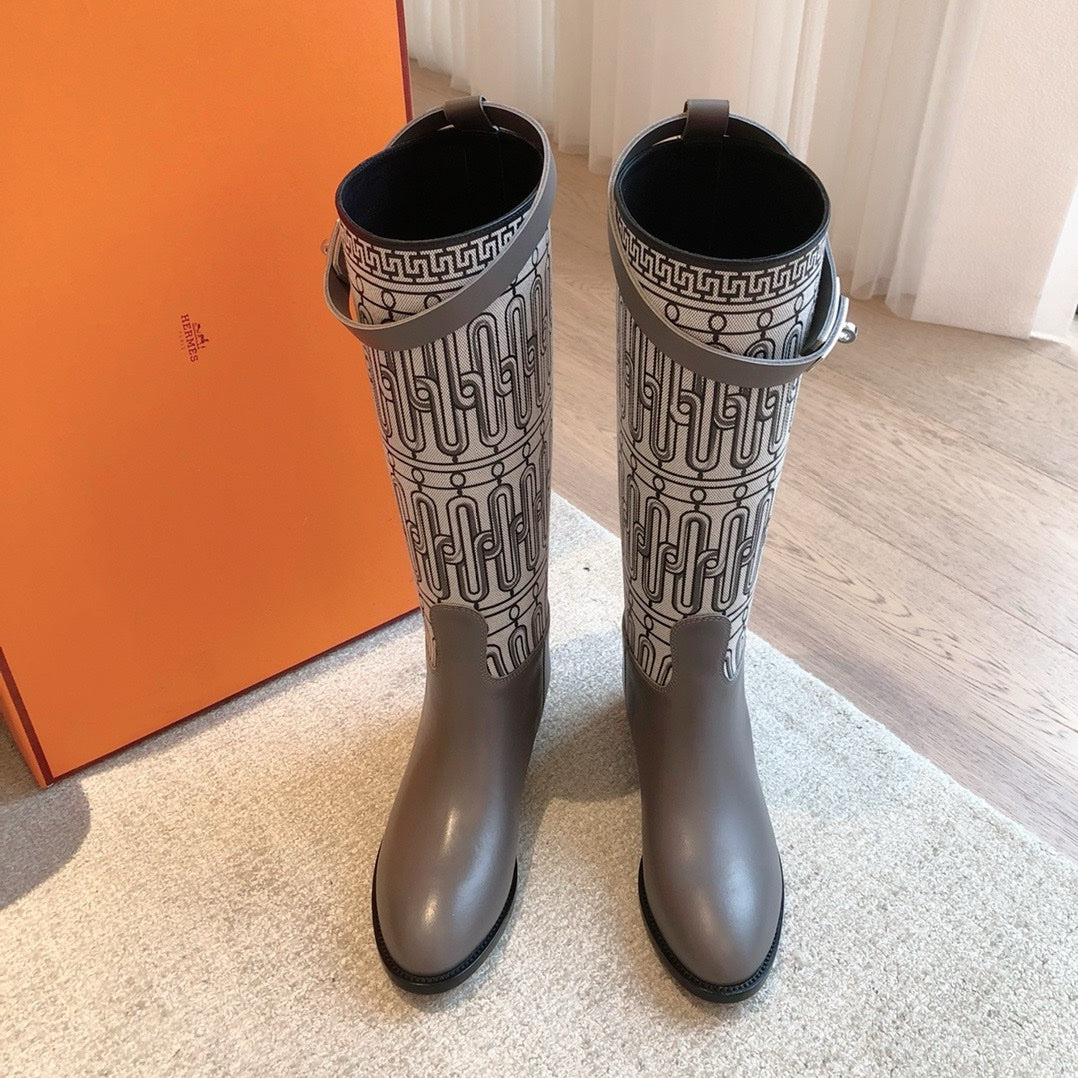 Hermès Zıplayan Botlar - Glimmer of Luxury