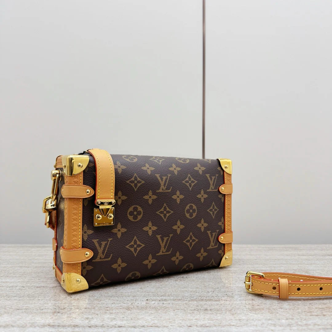 Yan Bagaj - Glimmer of Luxury