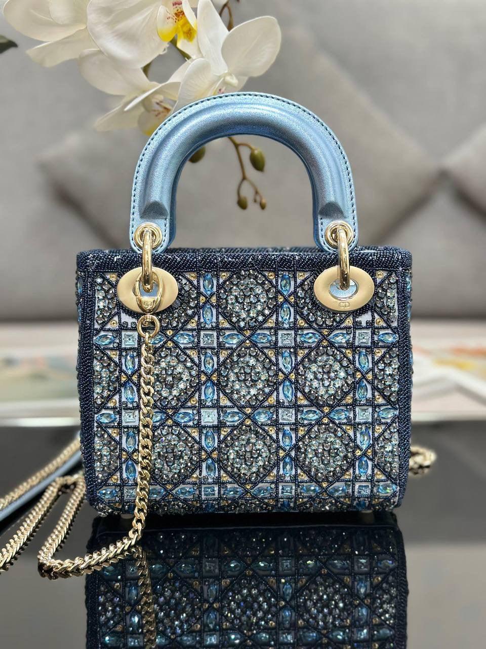 Christian Dior Mini Lady Sınırlı Sürüm - Glimmer of Luxury