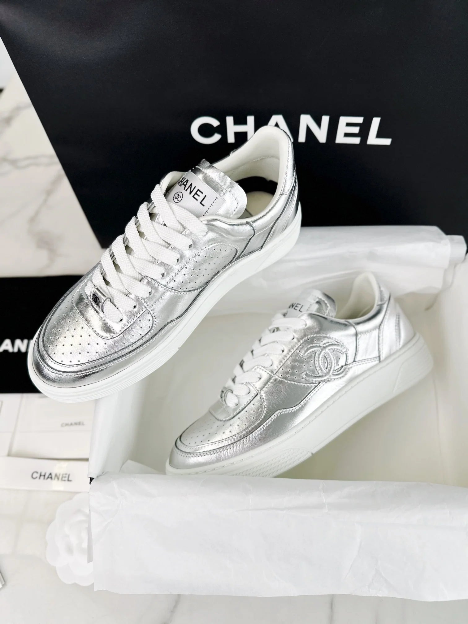 S24 Spor Ayakkabıları - Glimmer of Luxury