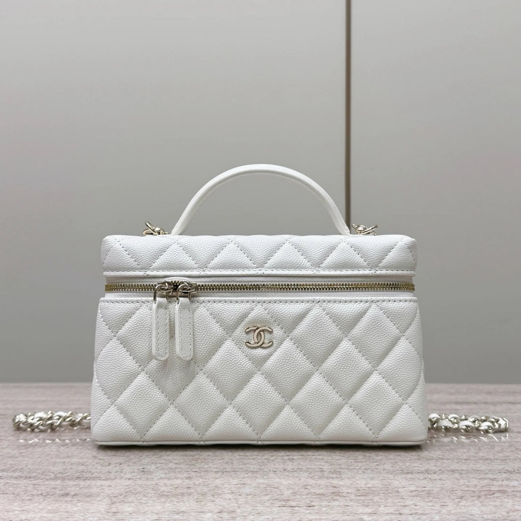 Chanel 25C Makyaj Çantası - Glimmer of Luxury