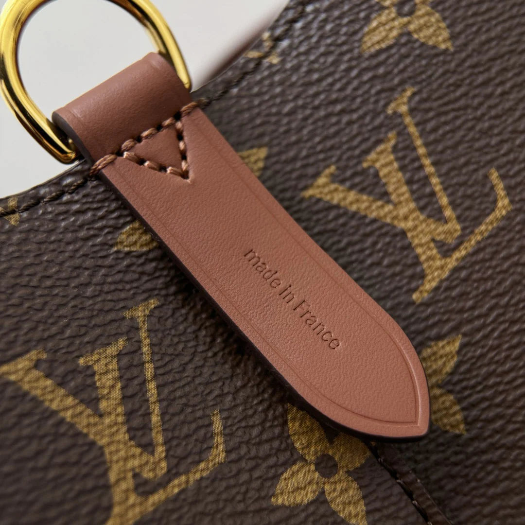 NÉONOÉ - Glimmer of Luxury