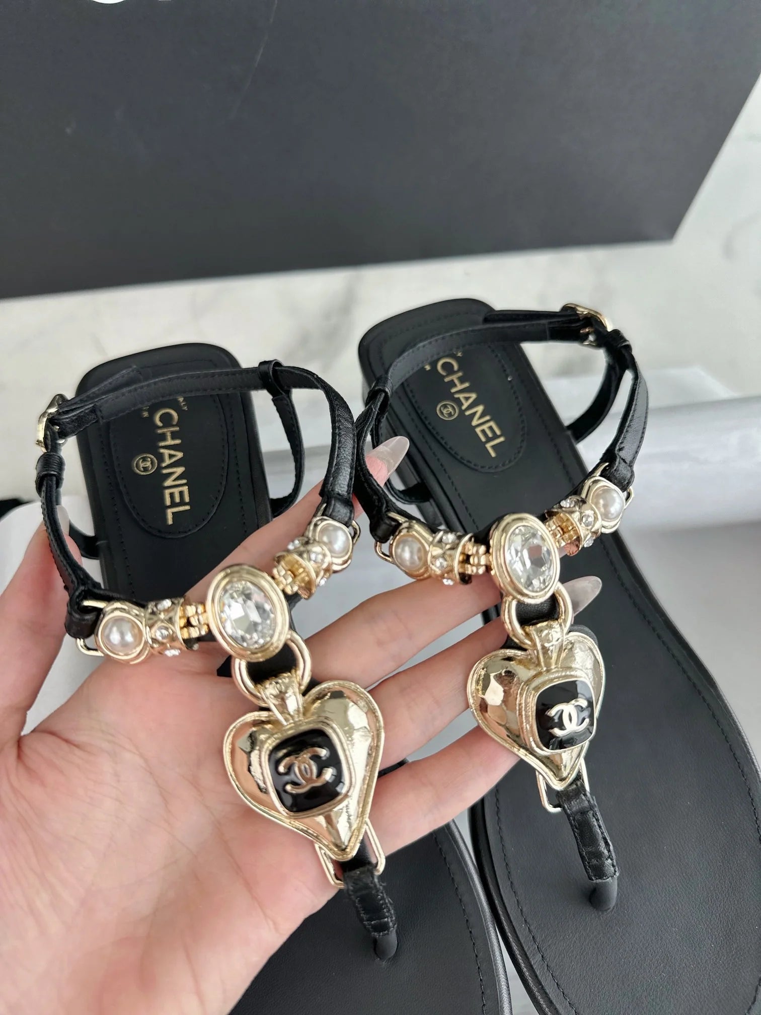 24S Sandalet - Glimmer of Luxury