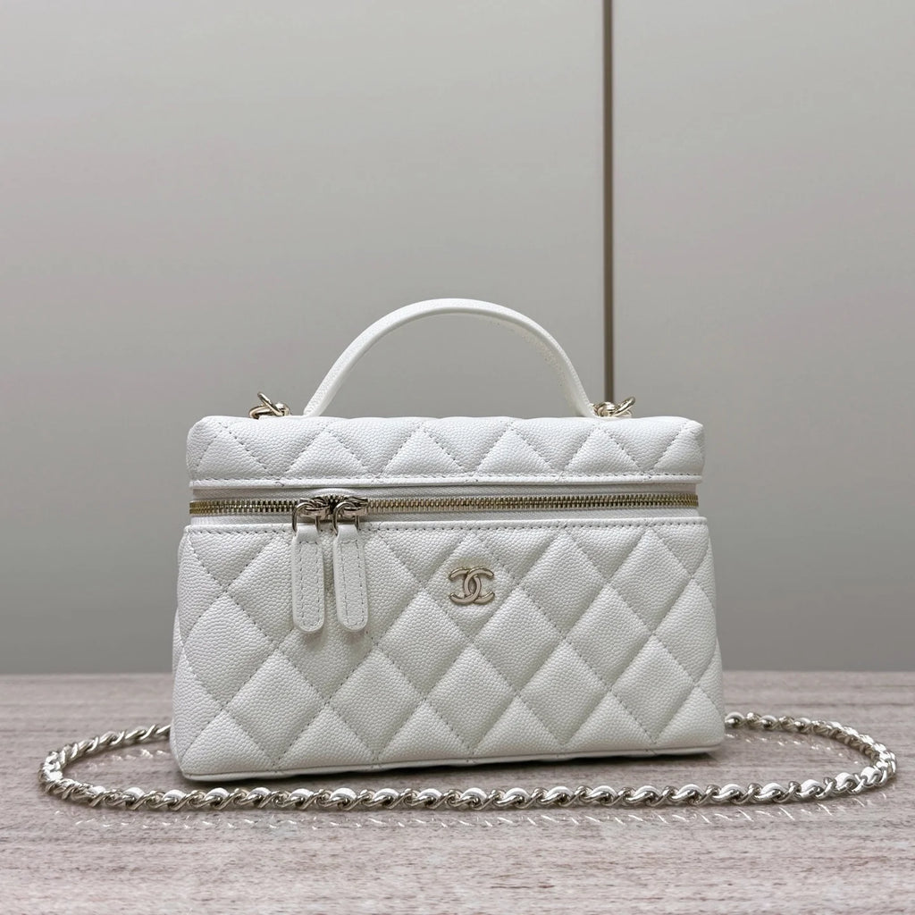 Chanel 25C Makyaj Çantası - Glimmer of Luxury
