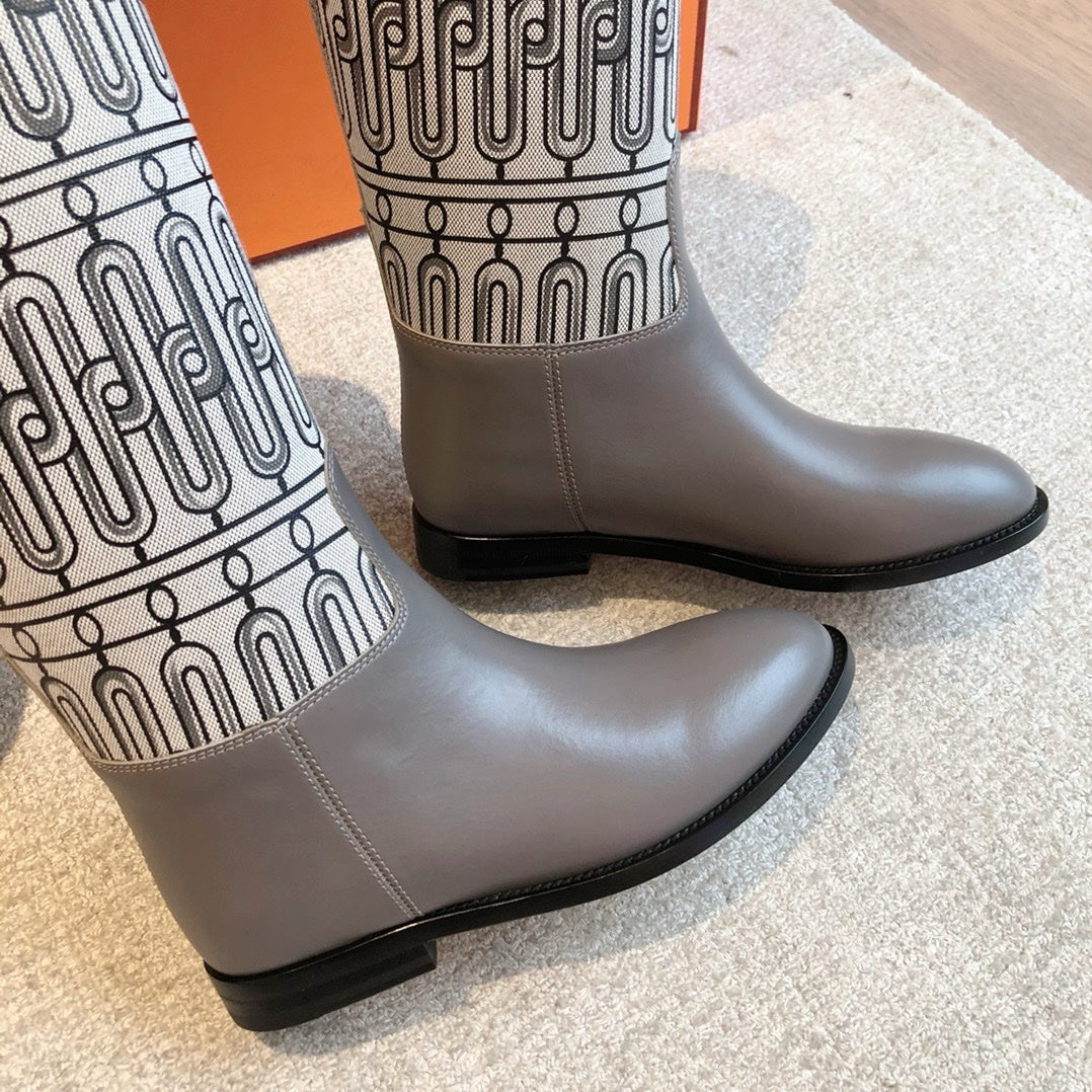 Hermès Zıplayan Botlar - Glimmer of Luxury