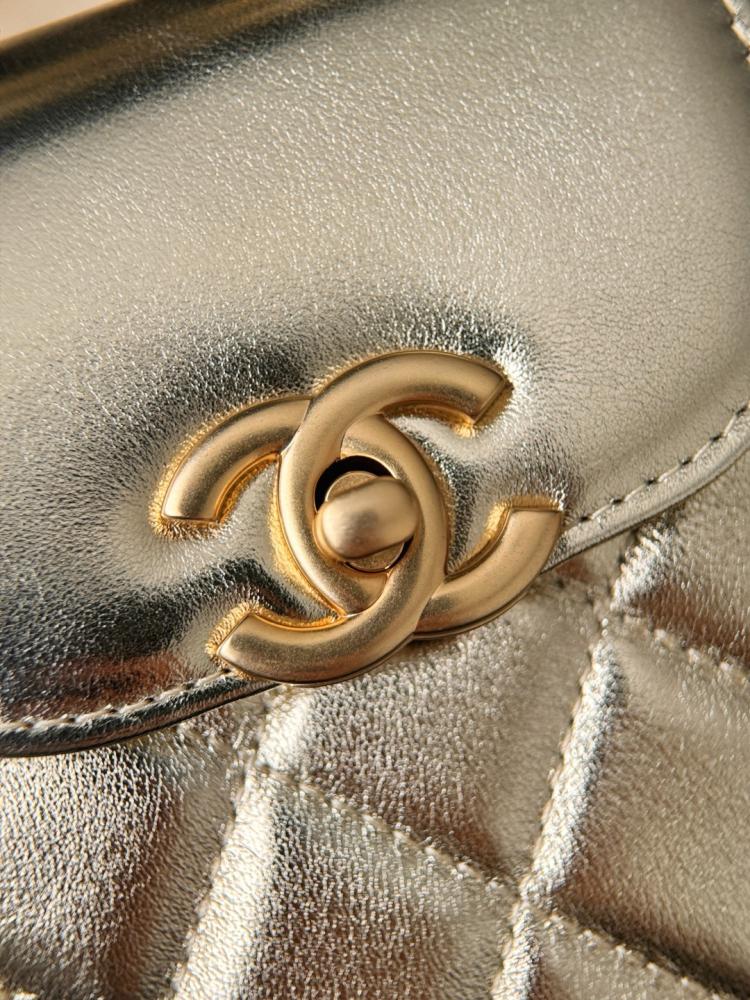 Chanel Kelly Shopping Bag Shiny Calfskin Leather and Gold Hardware Gold Tone