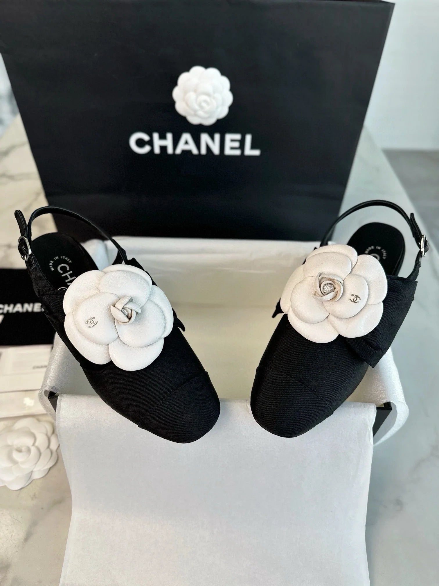 24S Sandalet - Glimmer of Luxury