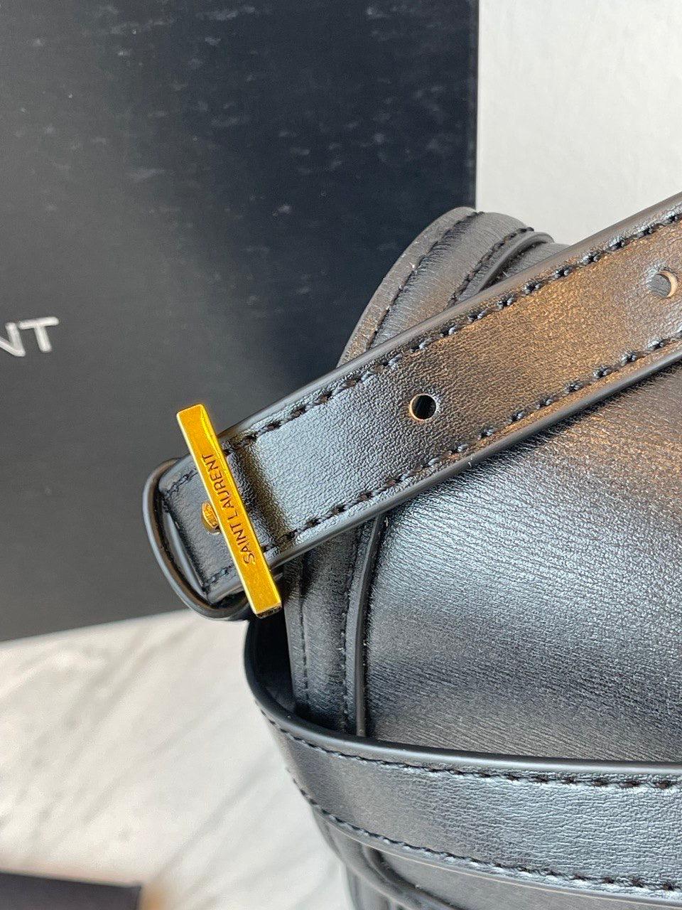 Yves Saint Laurent Solferino Orta Deri Çanta - Glimmer of Luxury