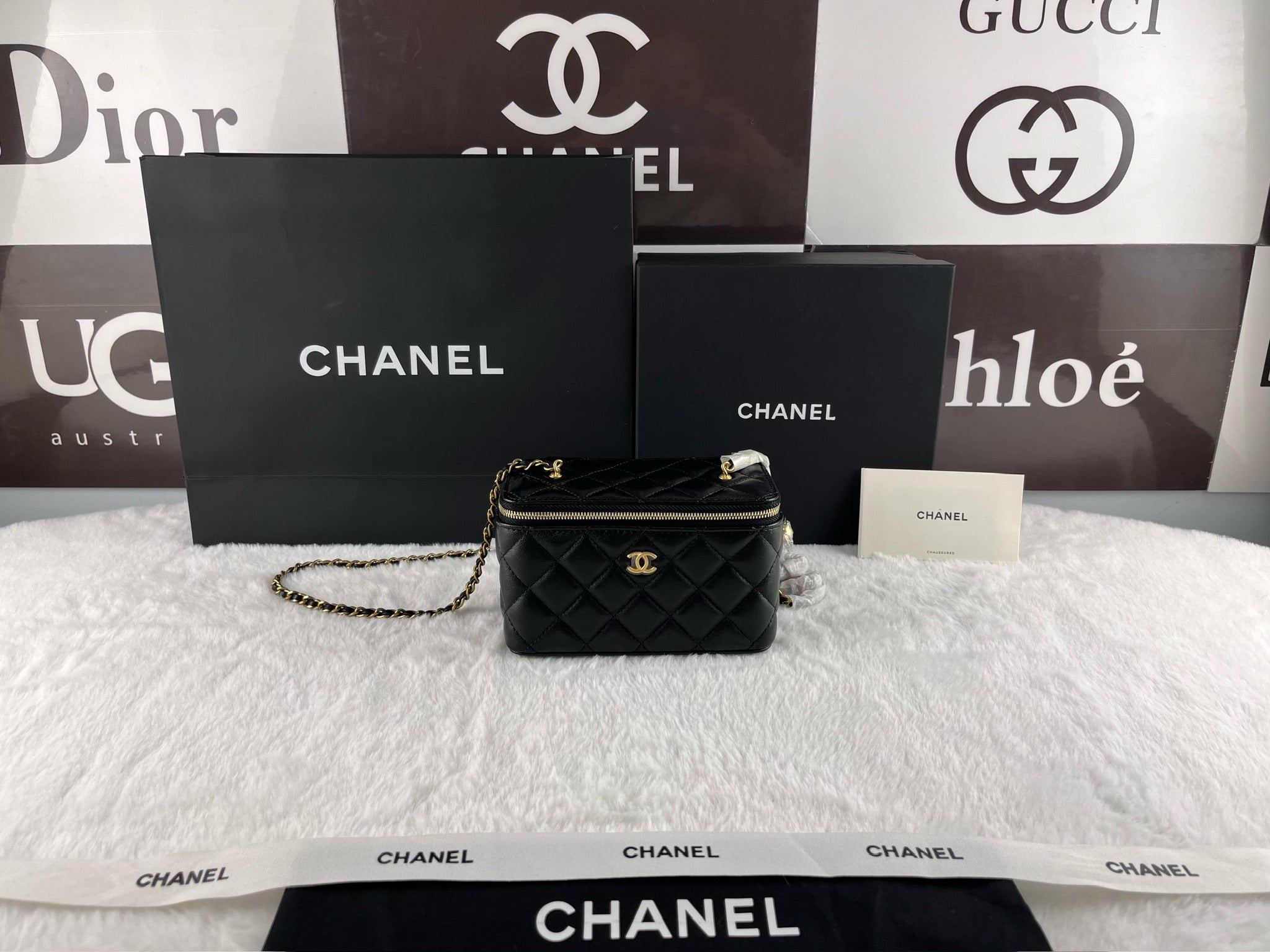 Siyah Kuzu Derisi Küçük Vanity AGHW - Glimmer of Luxury