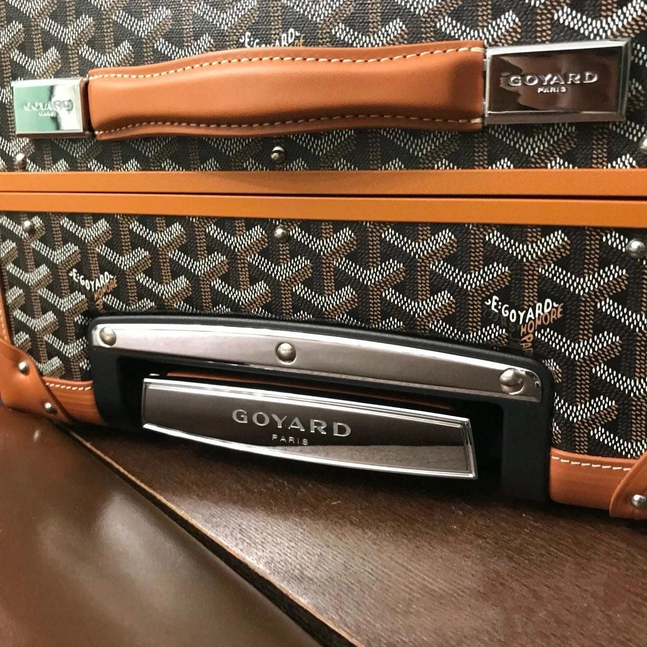 Goyard Bourget PM Seyahat Çantası Siyah & Ten Rengi - Glimmer of Luxury