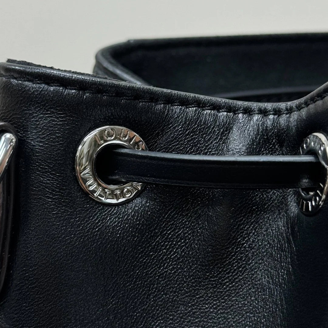 Blacout - Glimmer of Luxury