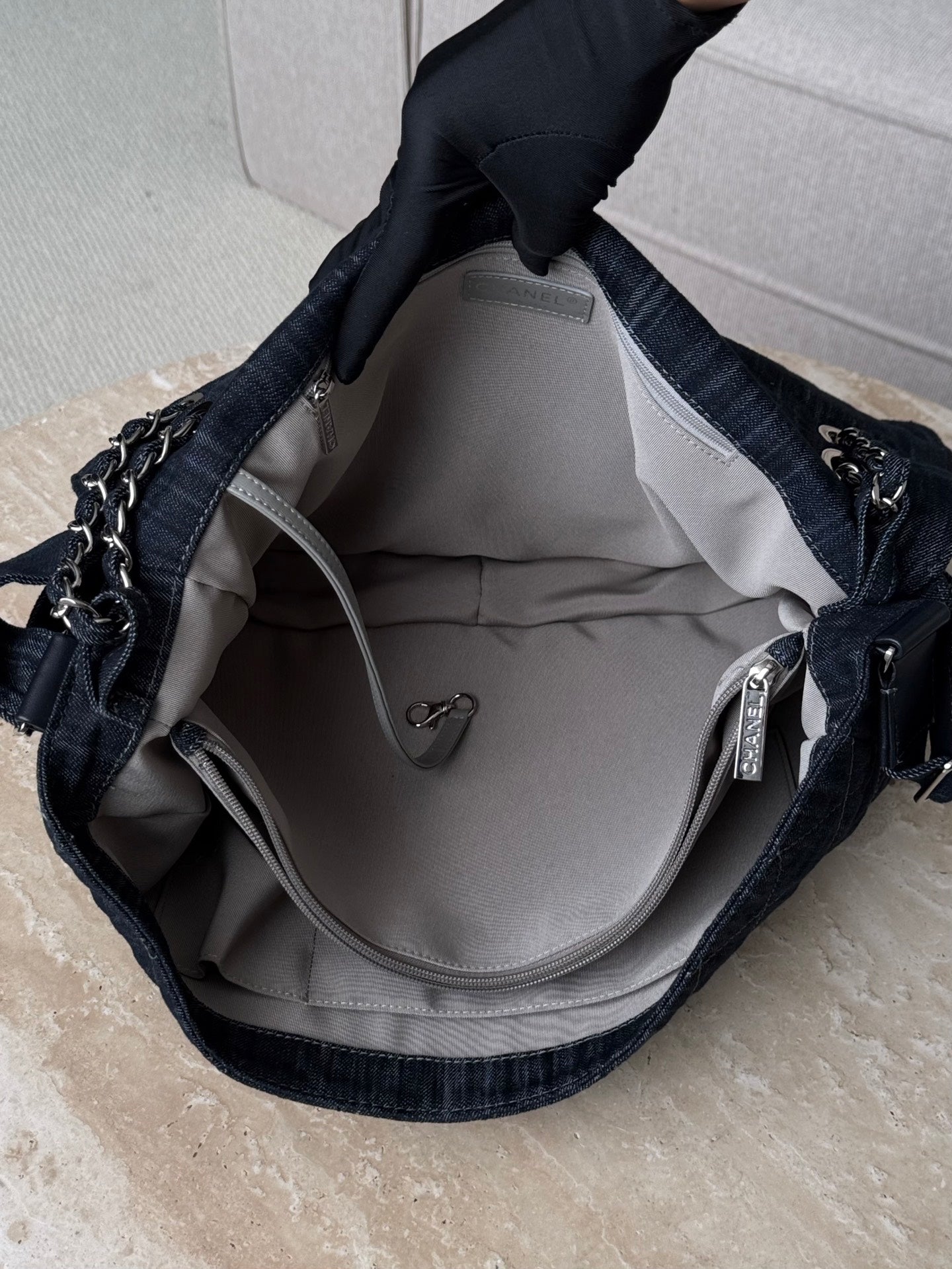 حقيبة شانيل دينيم جامبو بوستاسي