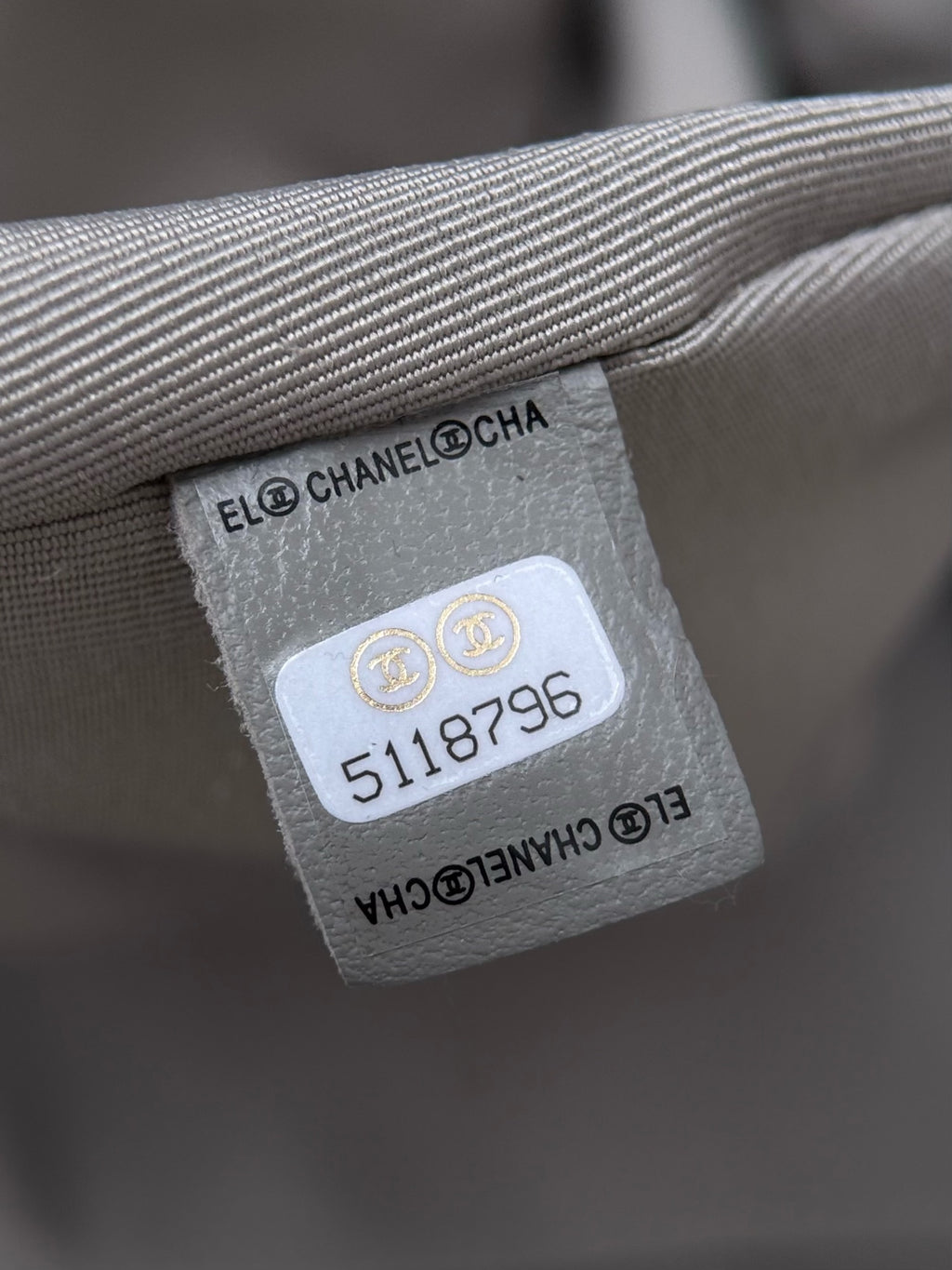 Chanel Denim Jumbo Postacı Çantası