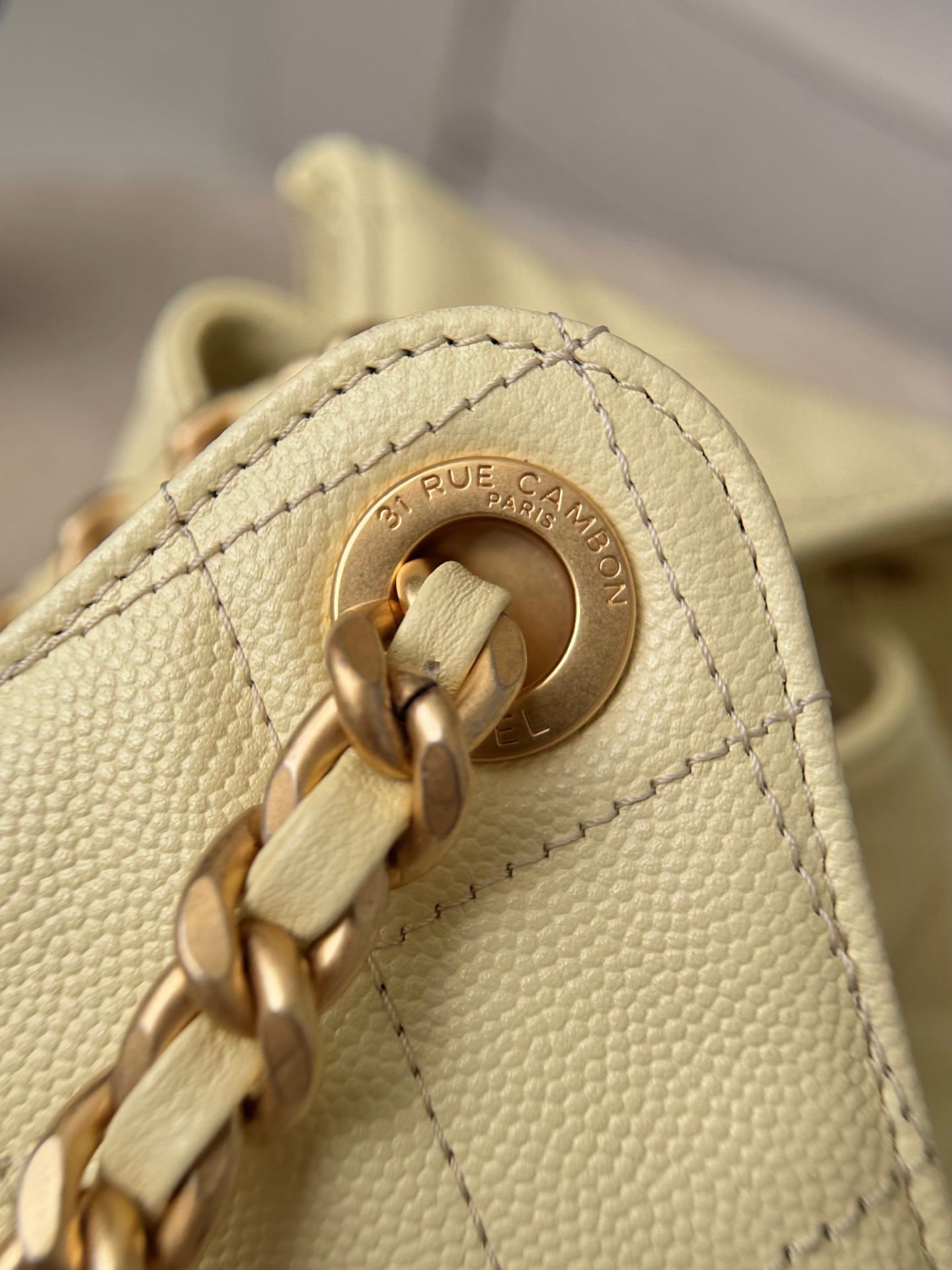 Chanel 25C حقيبة هوبو كبيرة للسفر