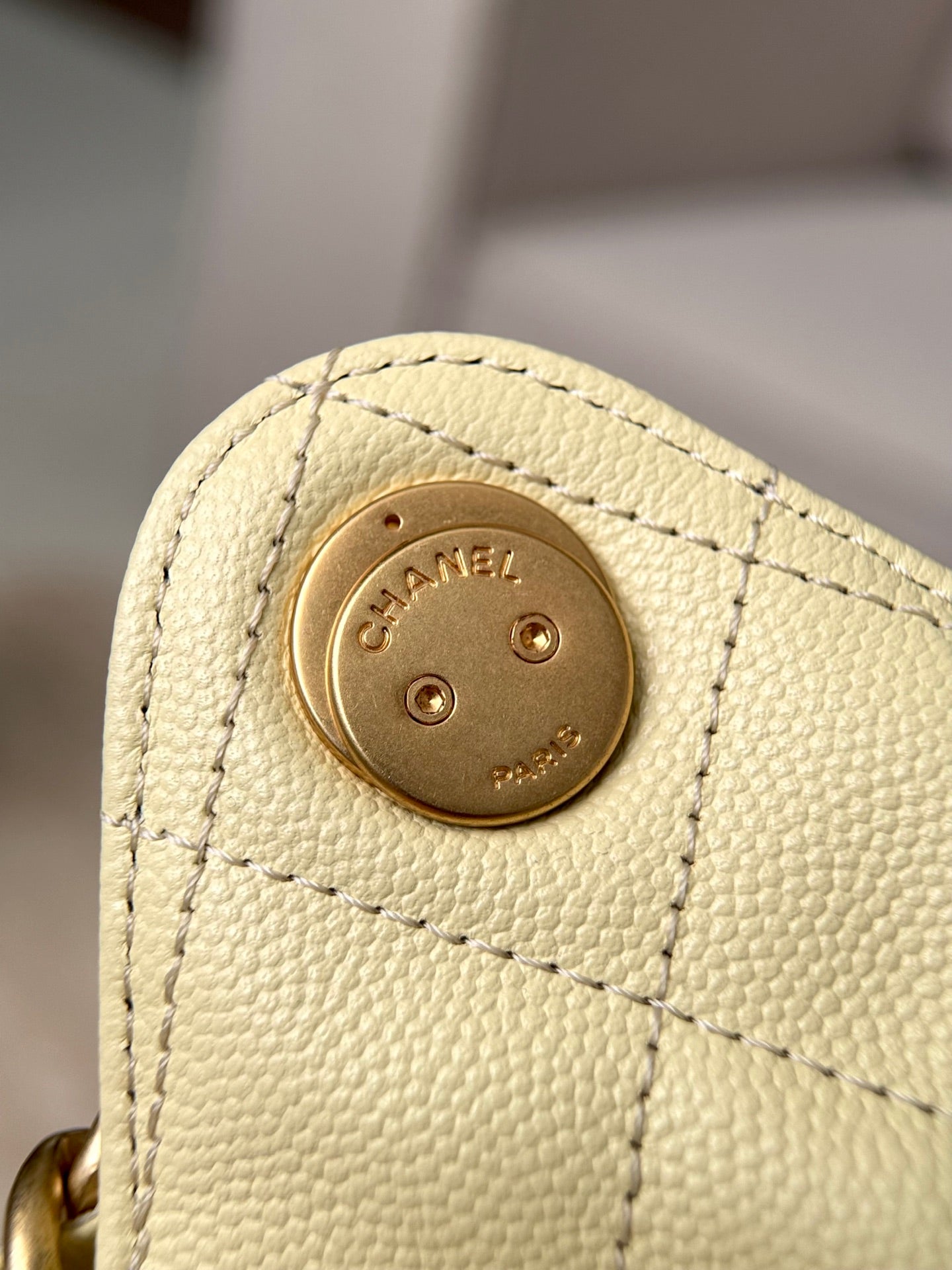 Chanel 25C حقيبة هوبو كبيرة للسفر