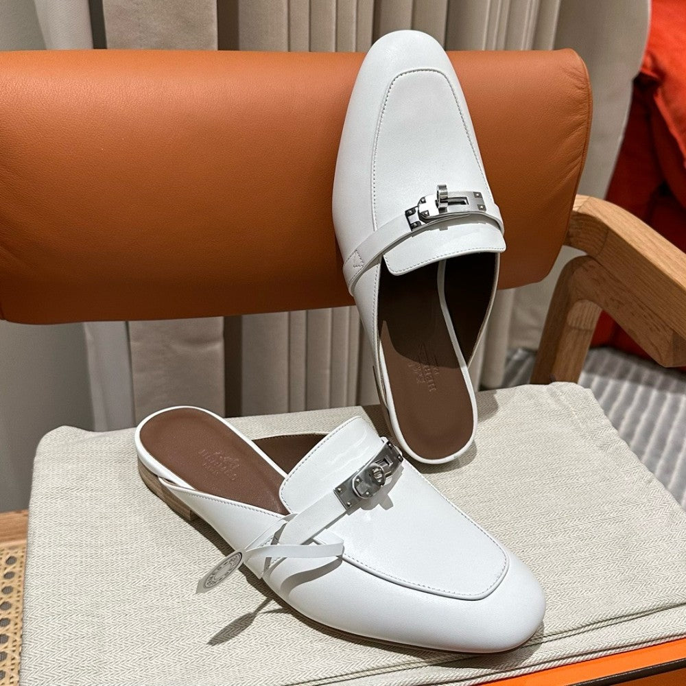 Hermès Oran Sandals Gray Argent