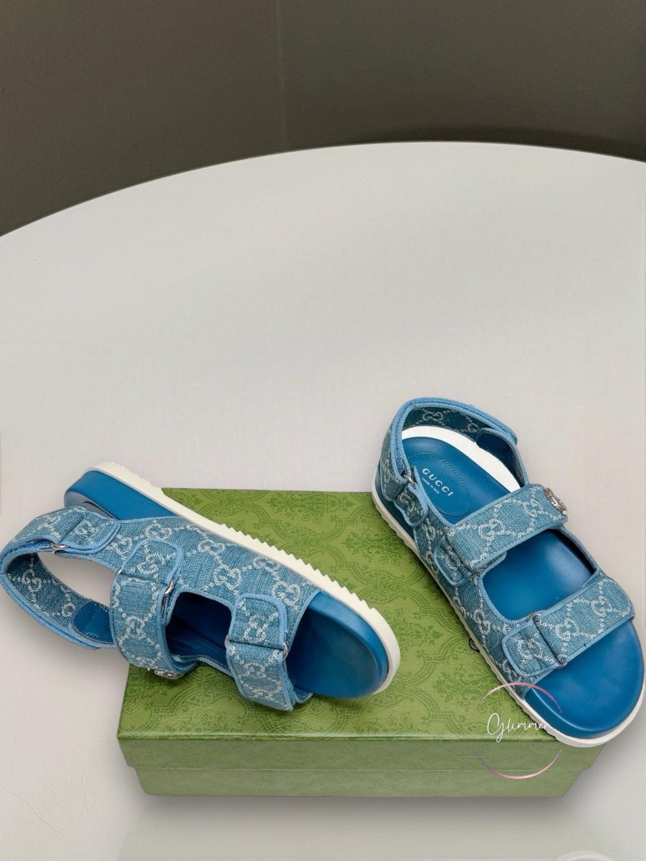 Gucci Açık Mavi ve Fildişi Kot Double G'li Kadın Sandaleti - Glimmer of Luxury